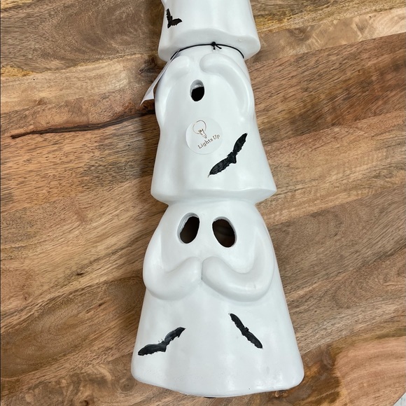 Trio Light Up Ghost - Picture 5 of 10